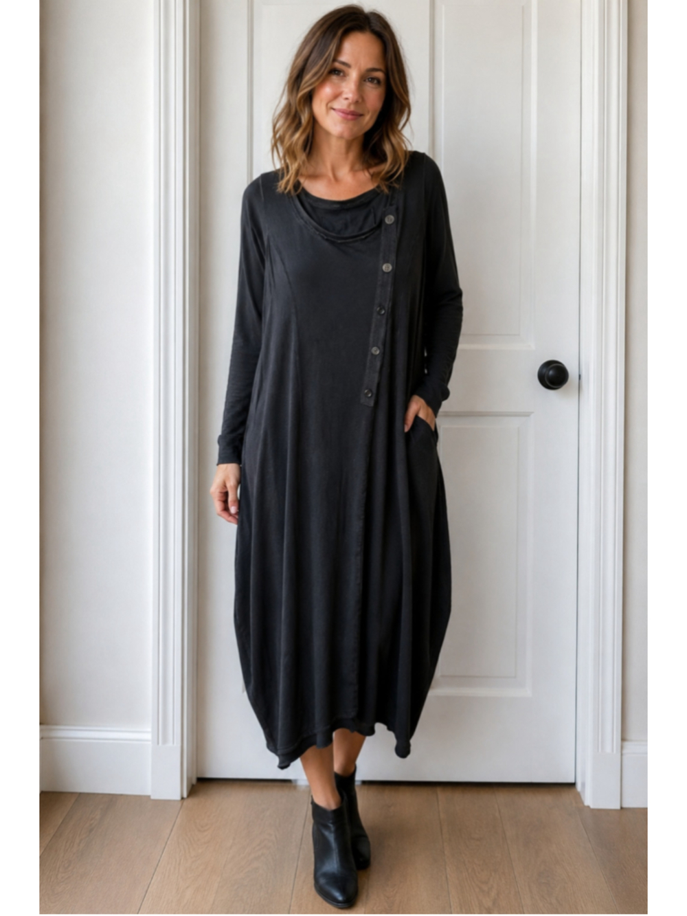LUUKAA Long Sleeve Asymmetric Button Ballon Style Maxi Dress Black Size L